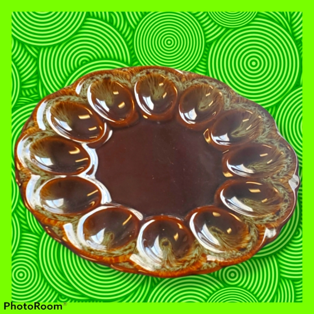 Vintage Brown Drip Egg Plate